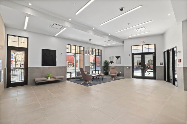 Building Photo - Port & Main Rental