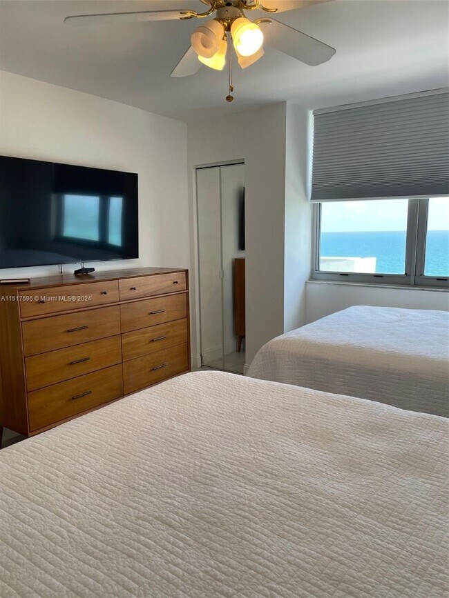 Photo - 5701 Collins Ave Unit 1606