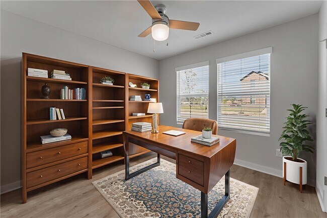 Photo - 4695 W Aurora St