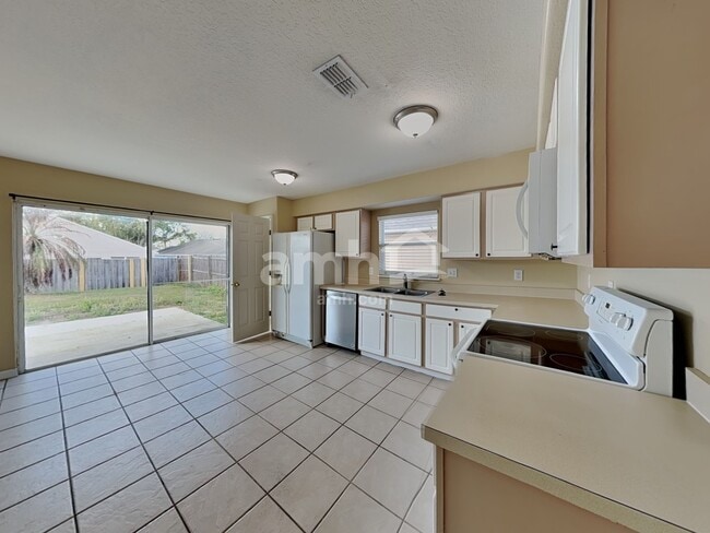 Photo - 317 Brightview Dr