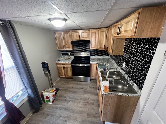 Photo - 73 Orswell St