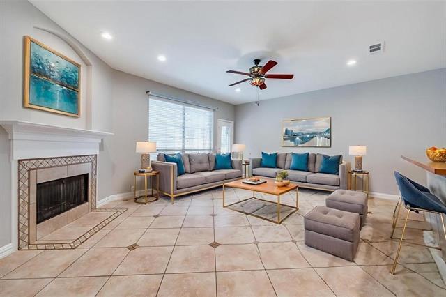 Photo - 2221 Cimmaron Dr