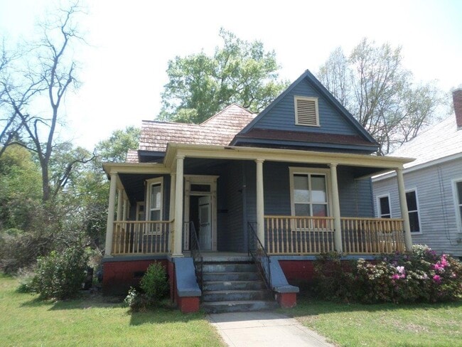 Building Photo - Nineteenth Street - 1312 Unit A