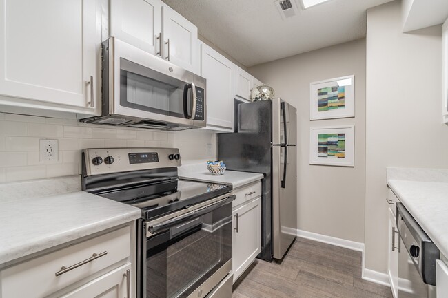 Photo - Ascent Pineville