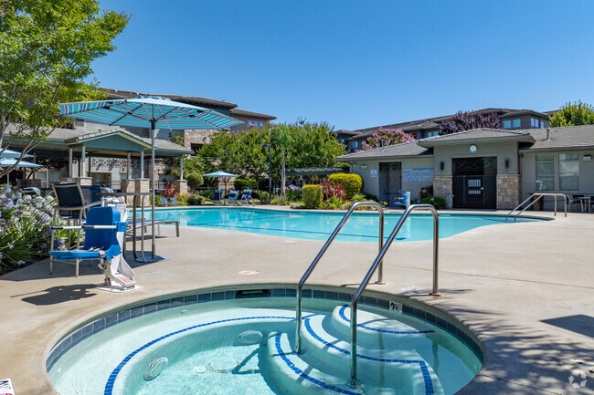 Fiori Estates