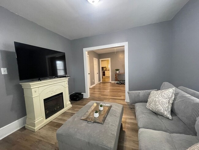 Photo - 7-9 King Street Unit 9