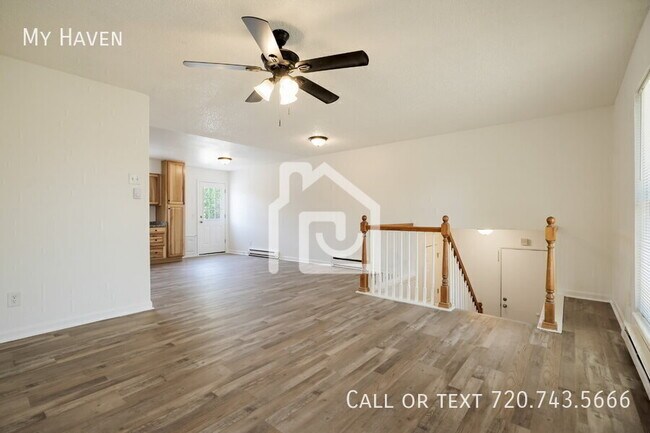 Photo - 17898 E Mexico Dr