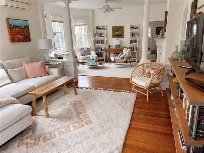 Photo - 128 Congdon St Unidad 2