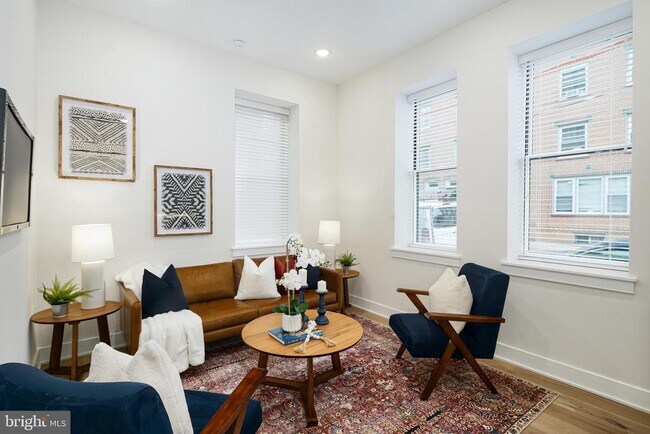 Photo - 1723 Francis St Unit 1B
