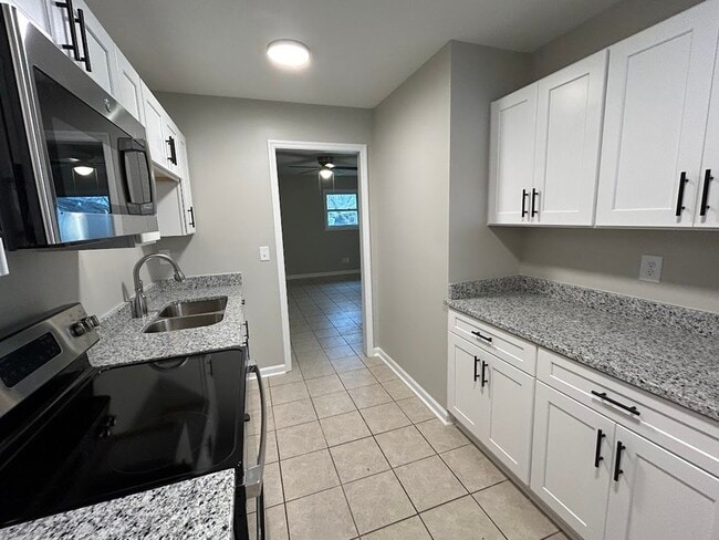 Photo - 4004 Mc Vay St SW