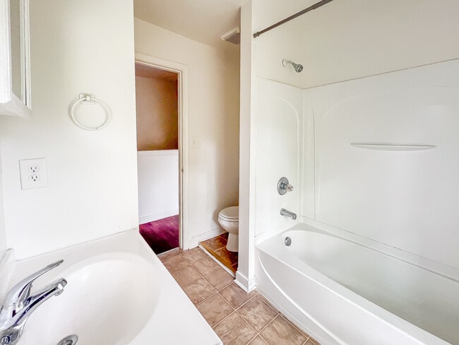 Photo - 922 Willcox St