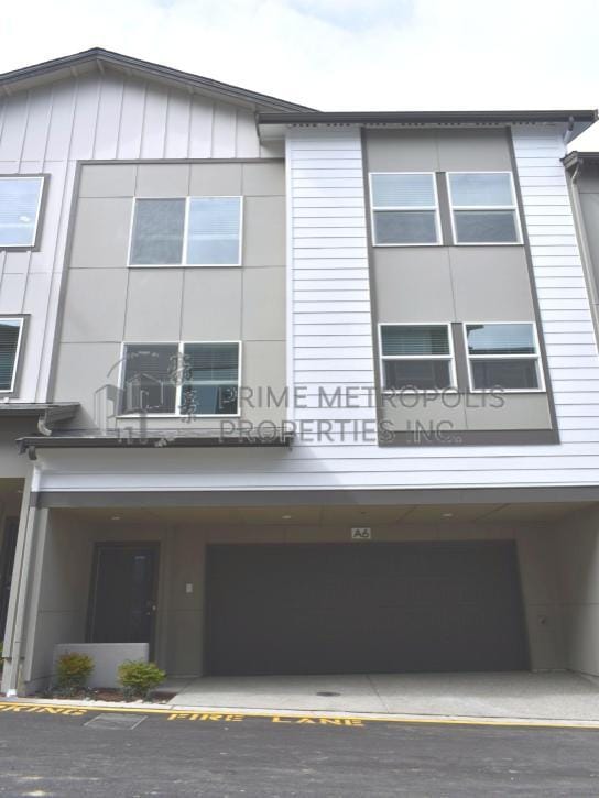 Building Photo - 15215 35th Ave W