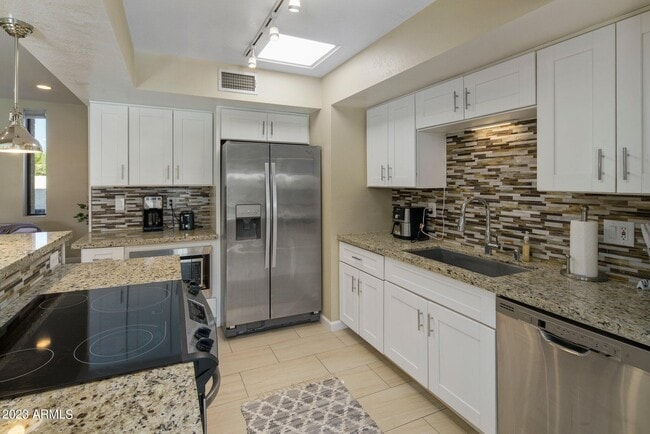 Photo - 6609 E Phelps Rd