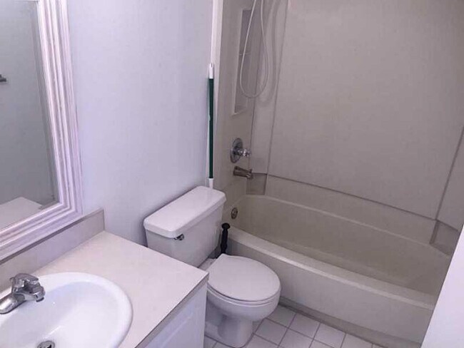 Photo - 6900 SW 39th St Unit 311K