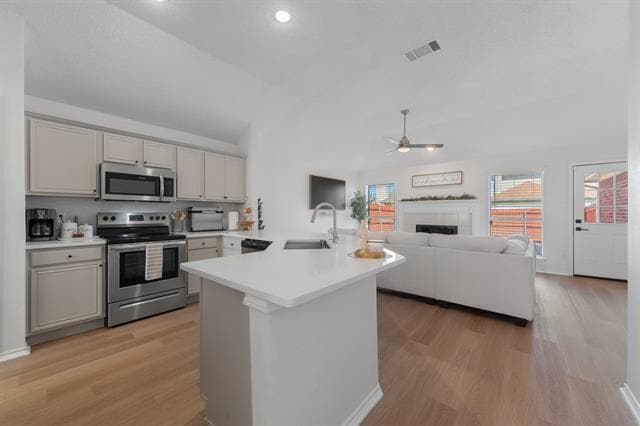 Photo - 2827 St Martin Dr