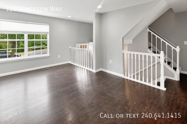 Photo - 129 Joyceton Way