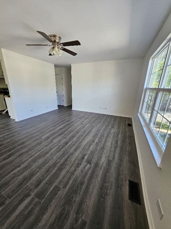 Photo - 341 Birchwood Ct