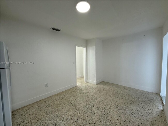 Photo - 50 Flagami Blvd Unit E