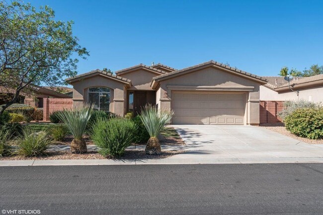 Building Photo - Great 3 bed 2 bath in Coral Canyon-Pet Fri... Rental