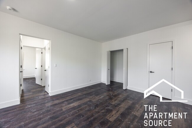 Photo - 1553 W Hollywood Ave Unit 301