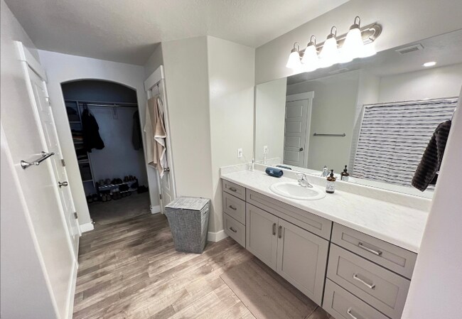 Photo - 5233 W Cannavale Ln