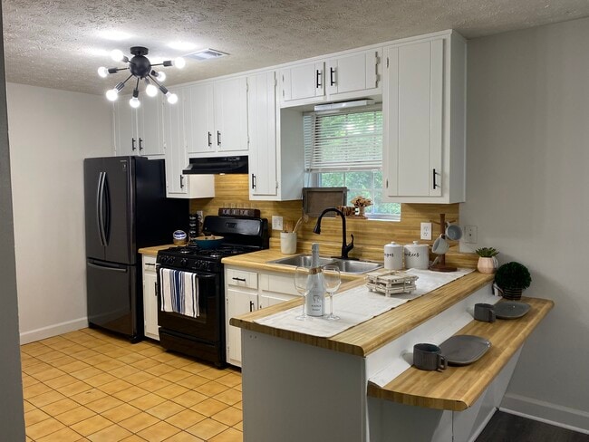 Building Photo - 2579 Old Alabama Rd Rental
