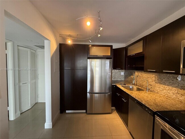 Photo - 1865 Brickell Ave Unit A404