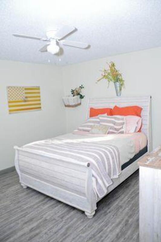 Photo - 7402 NW 10th St