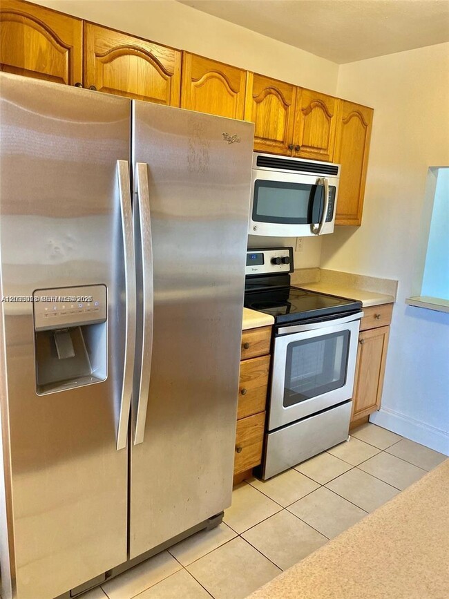 Photo - 159 Lakeview Dr Unit 204