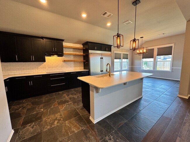 Photo - 1104 Black Mesa Rd