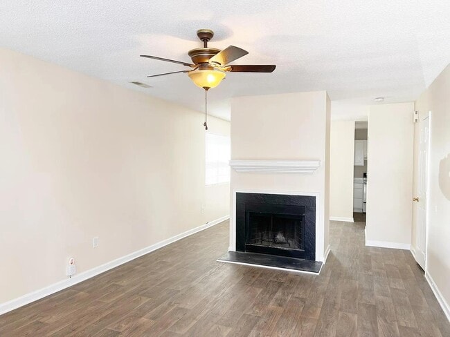 Photo - 113 Brushy Hollow Ln