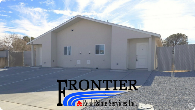 Building Photo - 1201 W Mariposa Ave Unit 1201 W Mariposa Ave #A Rental