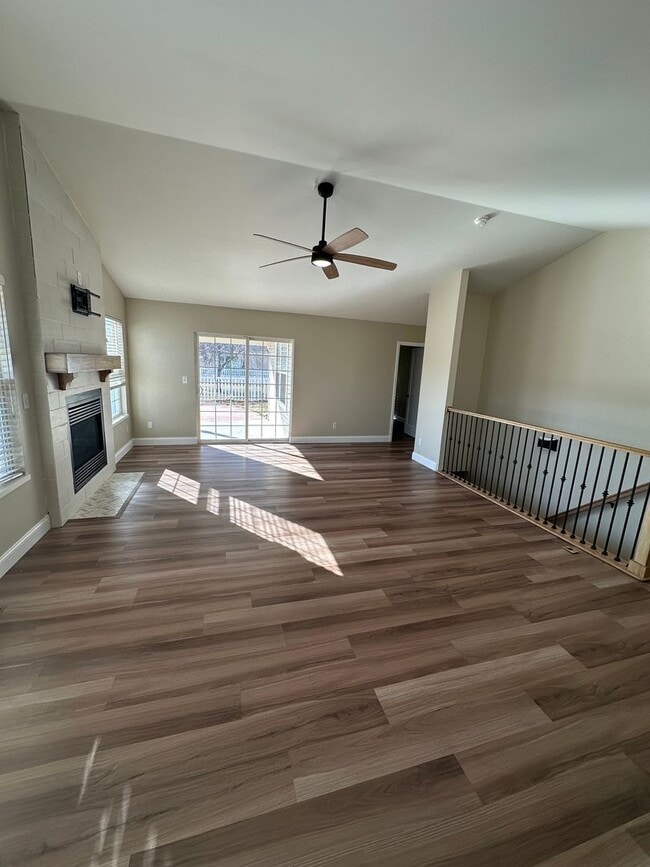 Photo - Amazing 4 Bedroom House in Ft. Collins!