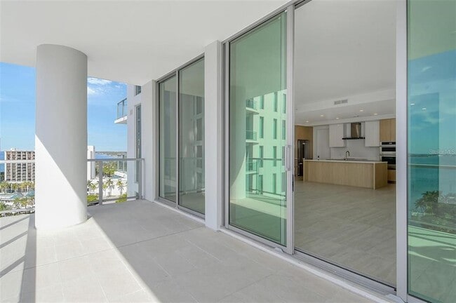 Photo - 301 Quay Commons Unit 1011