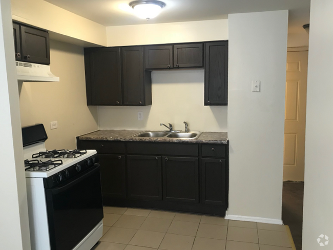 Building Photo - 6435-6437 S Evans Ave Rental