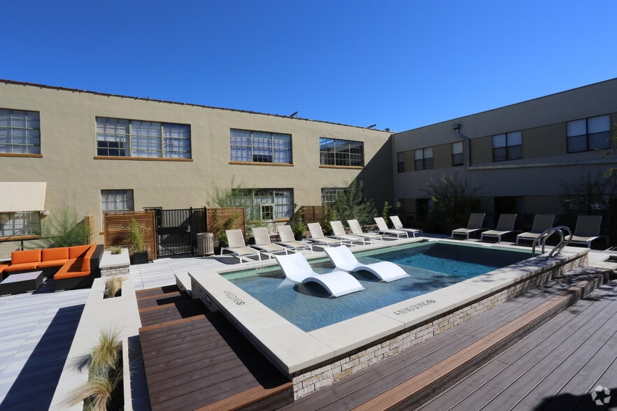 Rooftop Pool