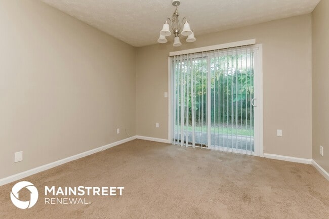 Photo - 6125 Creekford Dr