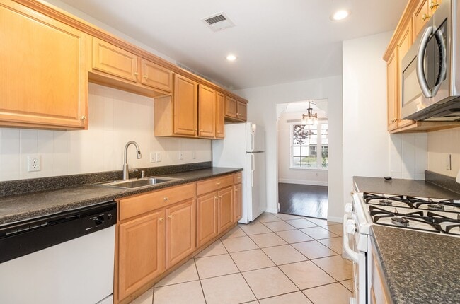 Photo - 3 bedroom townhouse in Carlisle