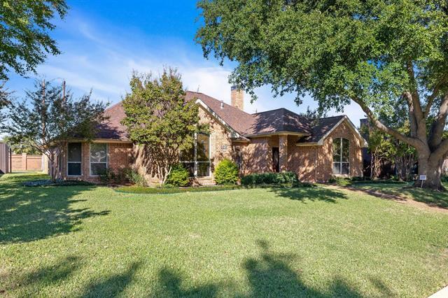 Photo - 732 Greenway Dr
