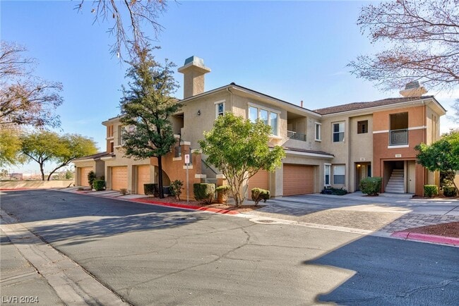 Photo - 10601 Pedal Point Pl Unidad 102