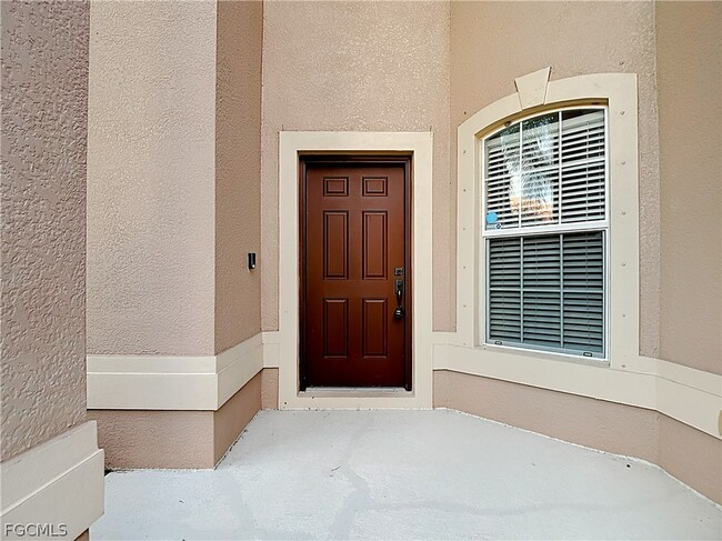 Photo - 2798 Via Piazza Loop