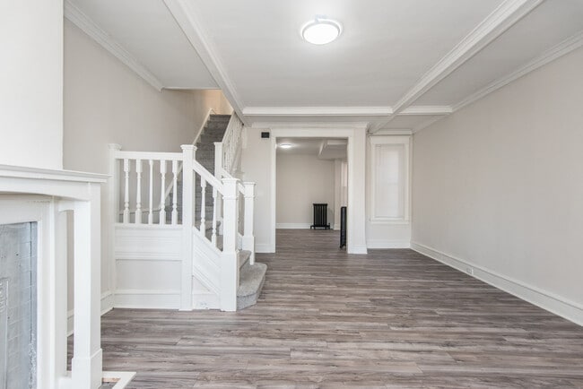 Photo - 6029 Jefferson St