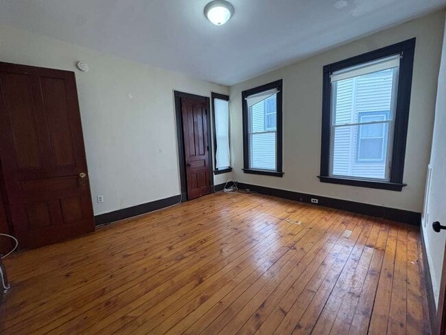 Photo - 331 Edgewood Ave Unit 1