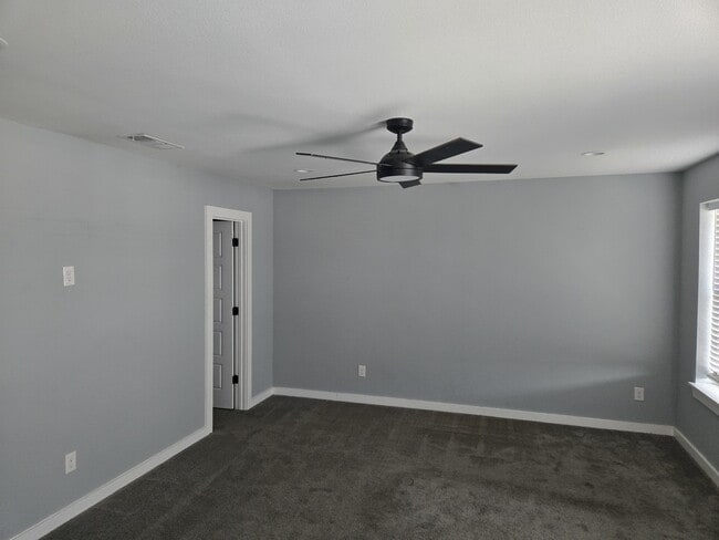 Photo - 1711 Herald St