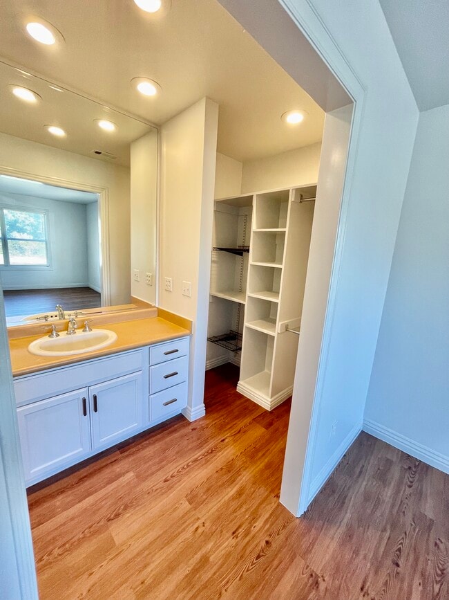 Jordan Living Apartments For Rent in Fayetteville, AR