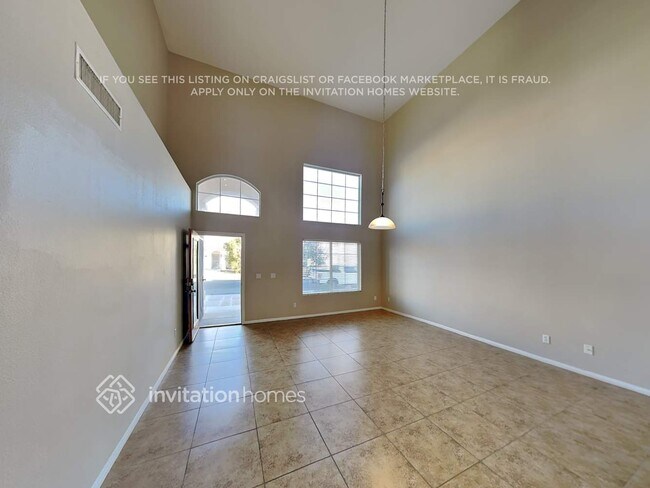 Photo - 557 Leap Frog Ave