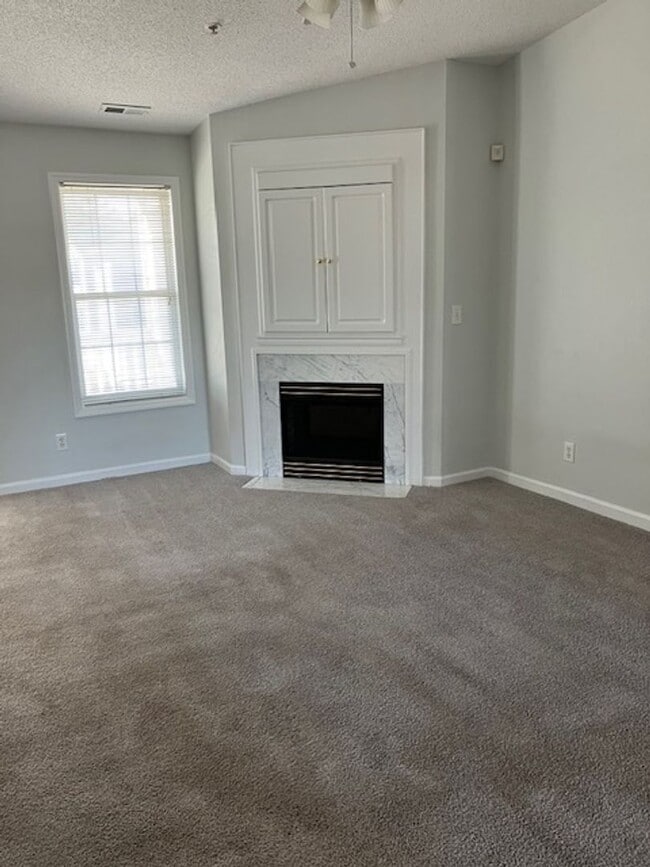 Photo - 803-K Unidad 803-K