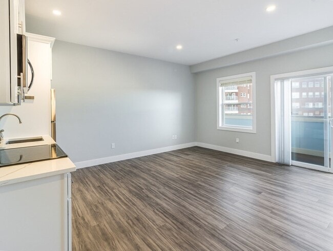 Photo - 163 Nantasket Ave Unit 414