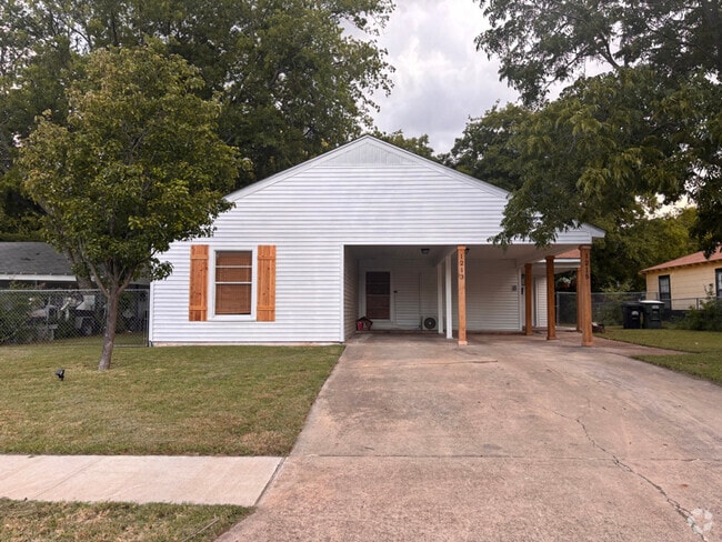 Building Photo - 1215 Middleton St Rental