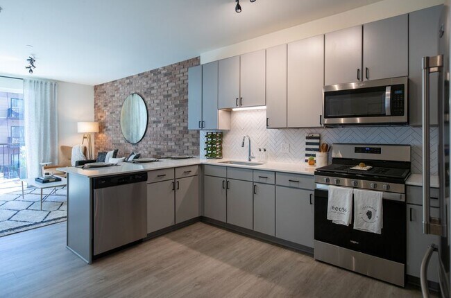 Photo - Top of The Mount Apartments